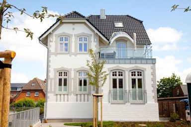 Villa Meerglück, App. 3 - Moderne 3-Zimmerwohnung mit historischem Ambiente und einer Größe von ca. 55 m², für bis zu 4 Personen