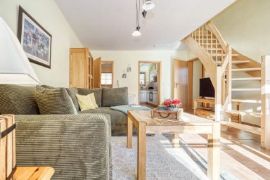Ferienpark Freesenbruch - Komfortable Ferienwohnung mit Balkon, Hallenbad und Gartenblick in Zingst