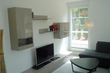Hafenstrasse 15 - Großzügig geschnittene Ferienwohnung im Erdgeschoss!