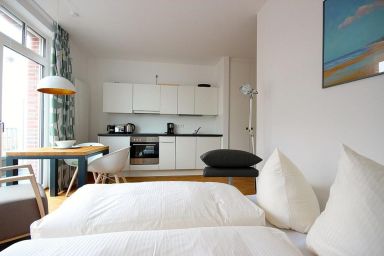 Ferienvillen Anna Düne - Haustierfreies 1-Zimmer Apartment mit sonnigem Süd-Balkon - nur 100 m zum Strand