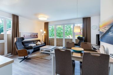 Aparthotel Ostseeallee - Liebevoll eingerichtetes Apartment mit tollem, sonnigem Balkon in Strandnähe