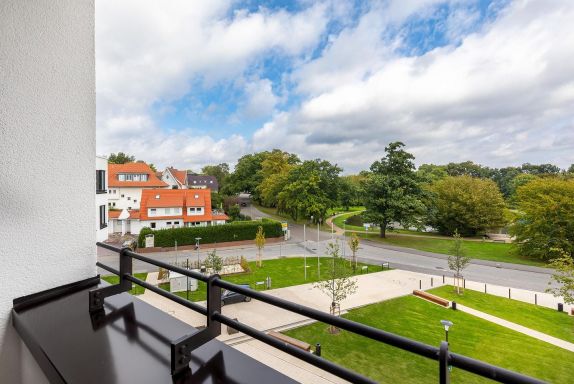 Ãberdachte Loggia mit Blick zum Godewindpark