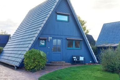 Nurdachhaus ASMUS HUUS - Gemütliches deichnahes Nurdachhaus im Ferienpark Fedderwardersiel.