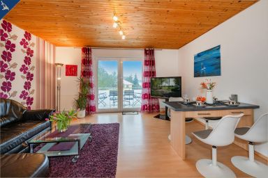 Olé - Ferienwohnung Wiesenblick im Ferienhaus Olè in Gothen