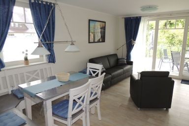 Kavelweg 13 - Strandnahes Ferienapartment mit Terrasse und Garten in Zingst