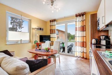 Ferienwohnung Strandblick 4 - Gemütliche Ferienwohnung mit Balkon & Parkplatz – strandnah auf Usedom