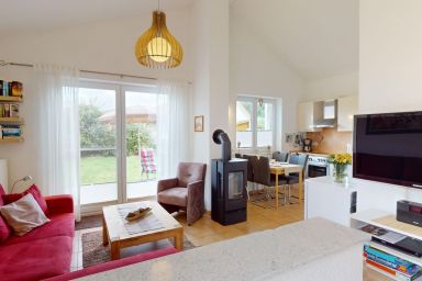Feriendorf Südstrand - Strandnahes Ferienhaus für 4 Personen und Hund mit Garten, Sauna und Kamin