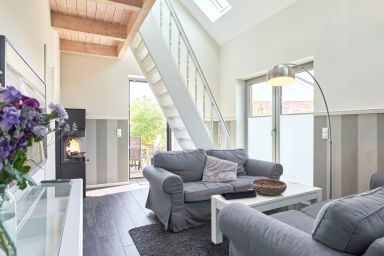 Feriendorf Südstrand - Großes 6-Personen Haus mit Terrasse, Kamin & Sauna - fußläufig zur Ostsee!