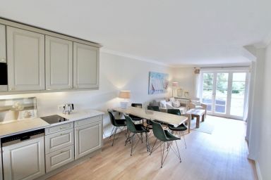 Ferienwohnung Fabian - 3-Zimmer FeWo in Kampen für 5 Pers. mit Terrasse, Stellplatz, WLAN. Haustiere erlaubt.