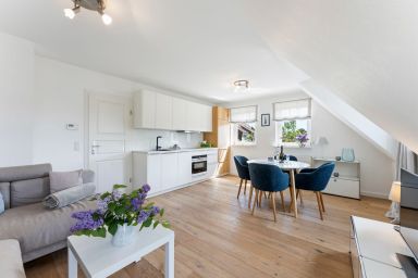 Conwind 2 - Haus Conwind. - Wohnung 2 (78 m²). In Keitum für bis zu 4 Personen mit 2 Bädern.
