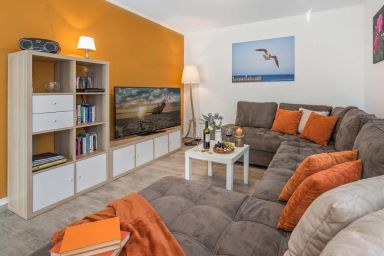 Ferienhaus Abendrot EG - Moderne Ferienwohnung in Loddin mit Sauna & großem Garten nahe Ostsee & See