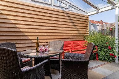 50172 Haus Antje II - Topsanierte Ferien- Doppelhaushälfte mit Garten in Strandnähe