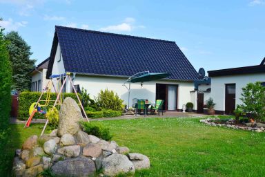 Ferienwohnung mit Terrasse und Grill