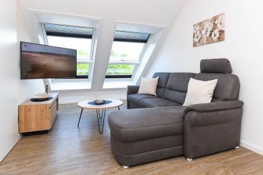Janssen, U.&amp;G. "Landwarf Grafthof" - Fewo "Teichblick" - 25580