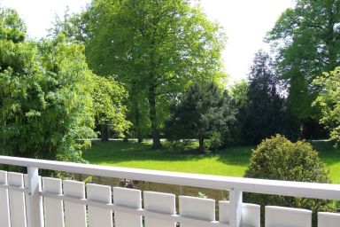 Ferienwohnungen Marken - Ferienwohnung Marken, Dusche und Bad, WC, Balkon