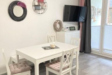 Ferienwohnung Deichgraf B5 - Appartement/Fewo, Dusche, WC, Balkon