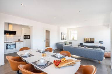 Villa Lindholm- Strandnähe -Balkon-im Zentrum von Binz/5 - Penthouse Appartement 5