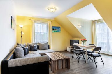 Ostseeferienhaus Drachenflieger Pepelow OFC 02 - (5) Hanna, 2- Raum Fewo, Loggia, OG