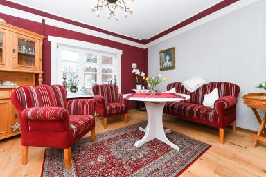 Ferienwohnungen im Haus Hafenjuwel in Neuharlingersiel - Ferienwohnung Deichtreppe