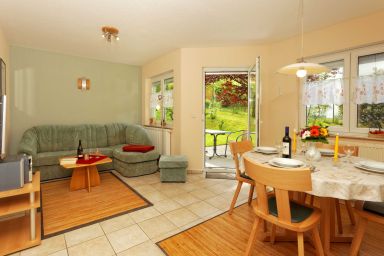 Zinnowitz Waldstr 8b Fewo EG - Fewo EG