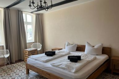 Ferienwohnungen Hafenkabinett, 25520 - Ferienwohnung Tjalk