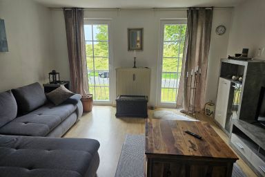 FKG Ferienwohnung Schmidt Wohnung 3 - Maisonette am Deich mit eigenem Eingangsbereich