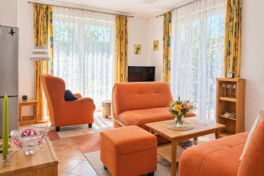 Ferienbungalow Linde - Bungalow Linde: 45m², 2-Raum, 3 Pers., Terrasse