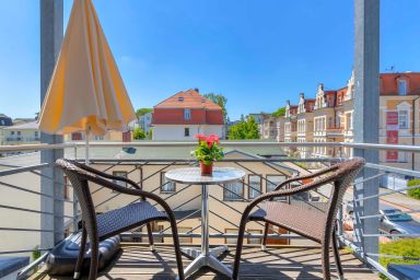 Villa Germania,1. Reihe, einige Whgn. SEEBLICK - Villa Germania I. OG 4, SÜDBALKON