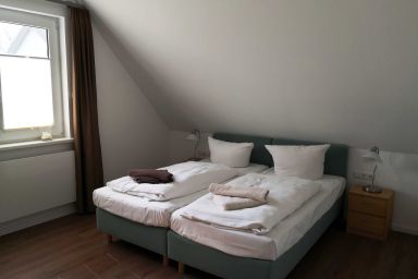 Gästehaus & Strandhalle - Doppelzimmer 05 (H)