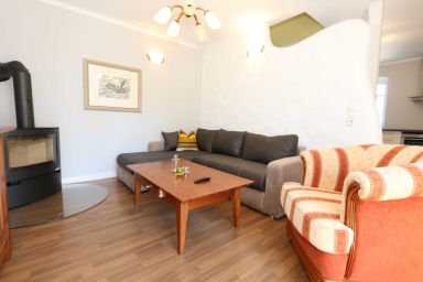 MR: Appartementhaus Lütt Matten mit 2 Wohnungen - Ferienwohnung Lütt Matten 02 mit Süd/Westbalkon