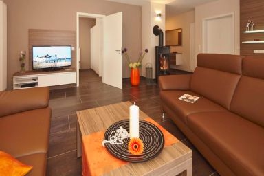 Dünenhaus Aurell - direkt am Ostseestrand - App. 1 /  Nr.1