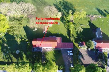 Ferienwohnungen Ramitz - Ferienwohnung Kastanienblick mit Kamin