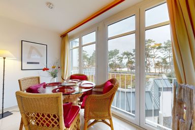 FeWo in direkter Strandlage Villa Freia 13 in Binz, (ID 713) - Villa Freia 13 - Meeresgold