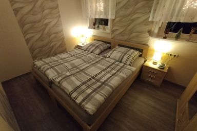Ferienwohnung Wiesenblick, 65322 - Ferienwohnung in Ostfriesland 45qm, max. 2 Personen