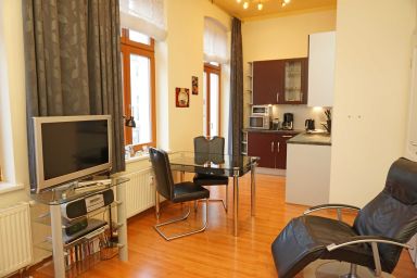 Kaisers vis á vis - Kaisers vis à vis, Wohnung 5
