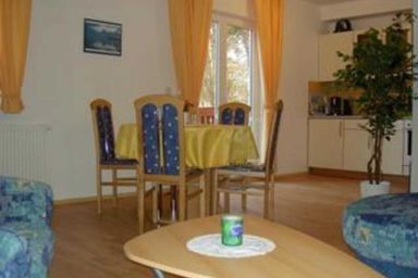 Haus Waterkant - ca. 300 m zum Strand - 2 -Raum Fewo 5 mit Balkon
