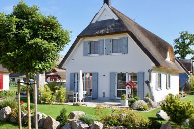 Traum Reethaus am Meer &ndash; mit Pool, Sauna & Yoga