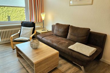 "Wohnung 1 - G. Pape" mit 2 Terrassen, kostenloses WLAN, Longstay Rabatt, Nähe Dünenpark