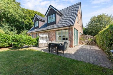 Wandaful Hüs - Ferienhaushälfte für max. 4 Personen, in ruhiger Lage mit Terrasse.
