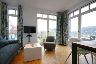 Ferienvillen Anna Düne - Schöne Ferienwohnung mit sonnigem, großzügigem Süd-Balkon - 100 m zum Strand!