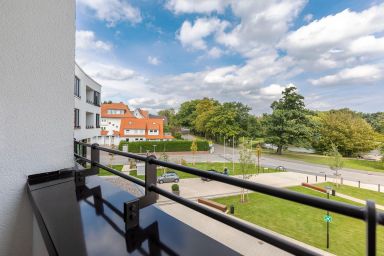 Godewindpark Travemünde - Modernes Apartment mit Loggia und schönem Blick zum Godewindpark in Travemünde
