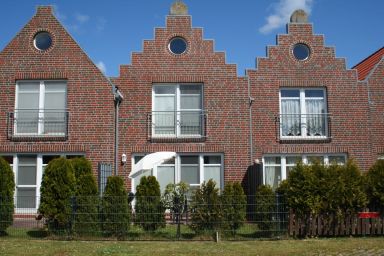 Meeresbrise - Schönes Reihenhaus (85qm) für 5 Personen mit Terrasse nahe zum Strand