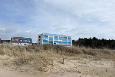 Haus Seehund - Maritime Ferienwohnung für 4 Personen mit Panorama-Meerblick und Schwimmbad