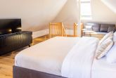 Doppelbett im Obergeschoss