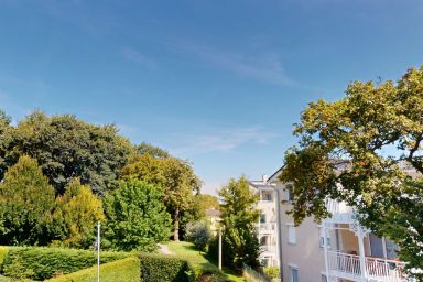 Gast-Zeit - Großzügige strandnahe Ferienwohnung im Obergeschoss für 4-5 Personen in Grömitz