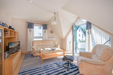 Ostseepark - Asternweg 6 / 12 - Ostseepark - Asternweg 6 / 12 - sonnige Maisonette-Wohnung mit Balkon