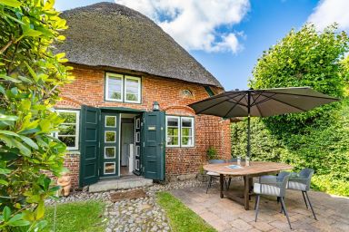Kapitänshuis - Kapitänshaus auf Sylt mit Garten, Terrasse und komfortabler Ausstattung