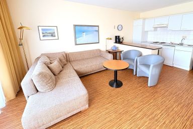 Apartment für Drei 48 - Ferienwohnung 48 – Entspannt wohnen mit Terrasse, WLAN und Nähe zu Bergen