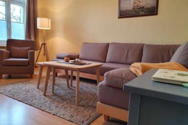 Fewo Strandidyll - Gemütliche 52m² Ferienwohnung mit Garten, Balkon & Saison-Strandkorb