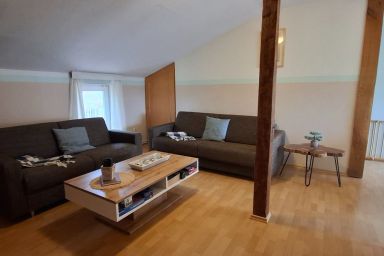 Kleine Strandperle - Charmante 50m² Dachgeschosswohnung für 4 Personen mit Loggia